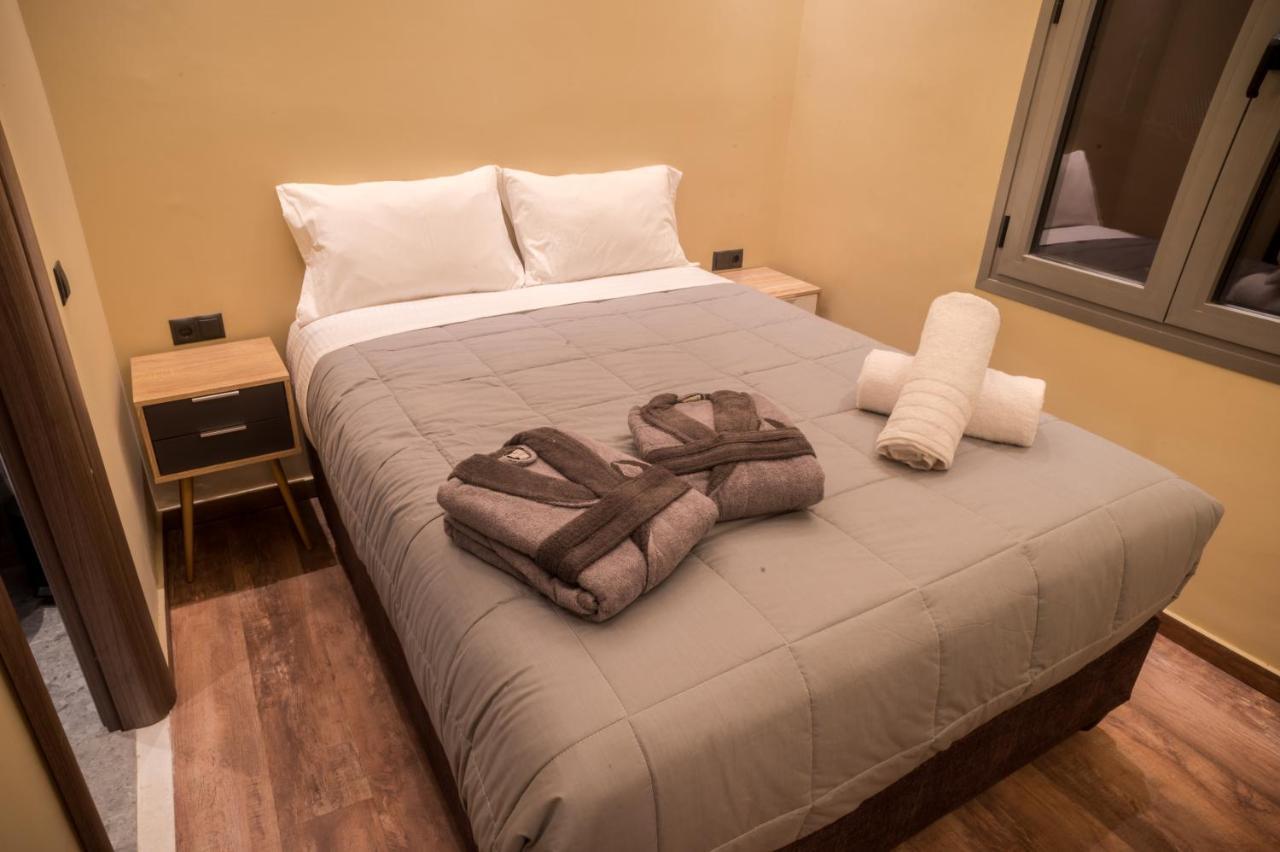 Seven Keys Luxury Suites Achílleion Buitenkant foto